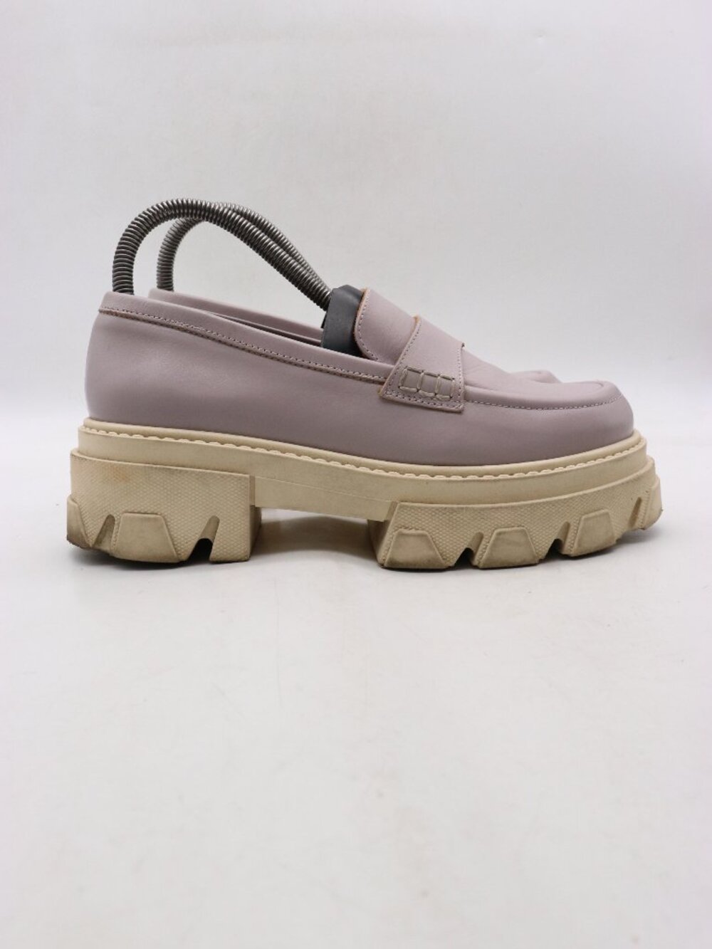 Alohas Trailblazer Purple Leather Women's Size EU 38 Chunky Penny Loafers